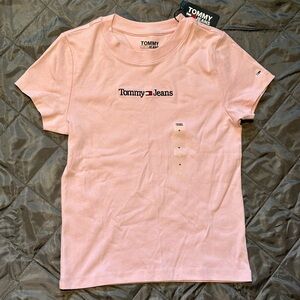Embroidered Pink Tommy Hilfiger Tee